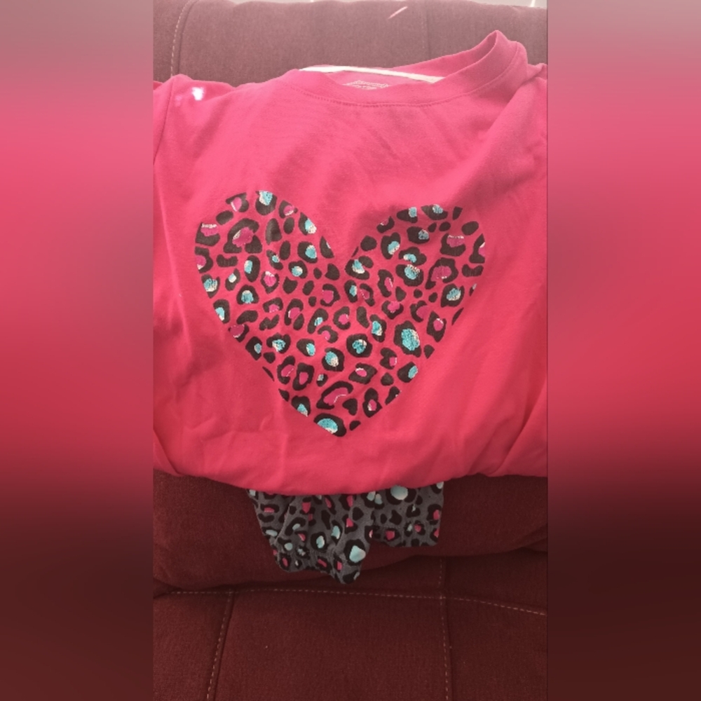 More Than Magic Pink Leopard Heart Tee